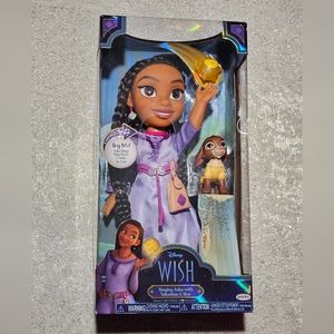 NEW Disney's Wish 14" Asha with Valentino and Star Singing Doll